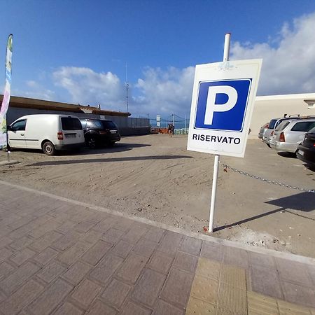 Aldiva Rooms Torvaianica Eksteriør billede