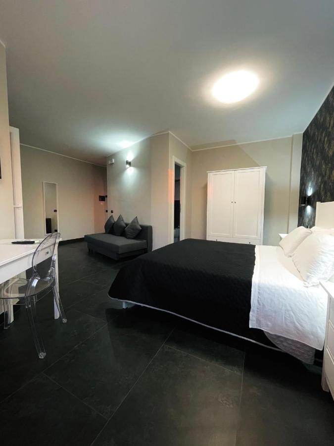 Aldiva Rooms Torvaianica Eksteriør billede